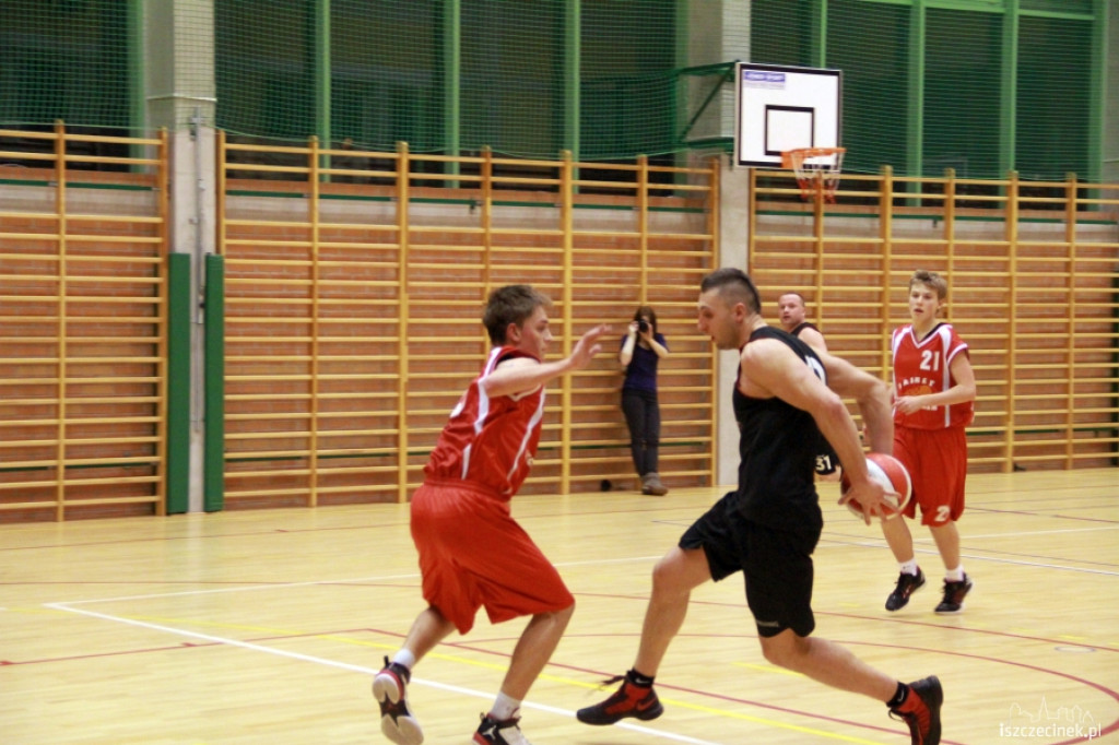 Finał EleCOND Basket Ligi