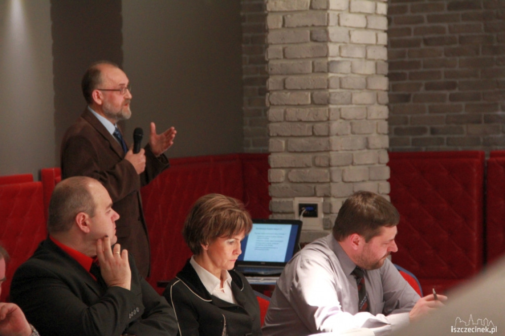 Eksperci na temat inwestycji Kronospanu