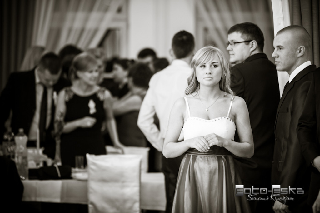 Licealiści ZS nr 1 im. KEN w Szczecinku na studniówce - fot. Sławomir Kłuciejasz www.FOTO-ESKA.pl