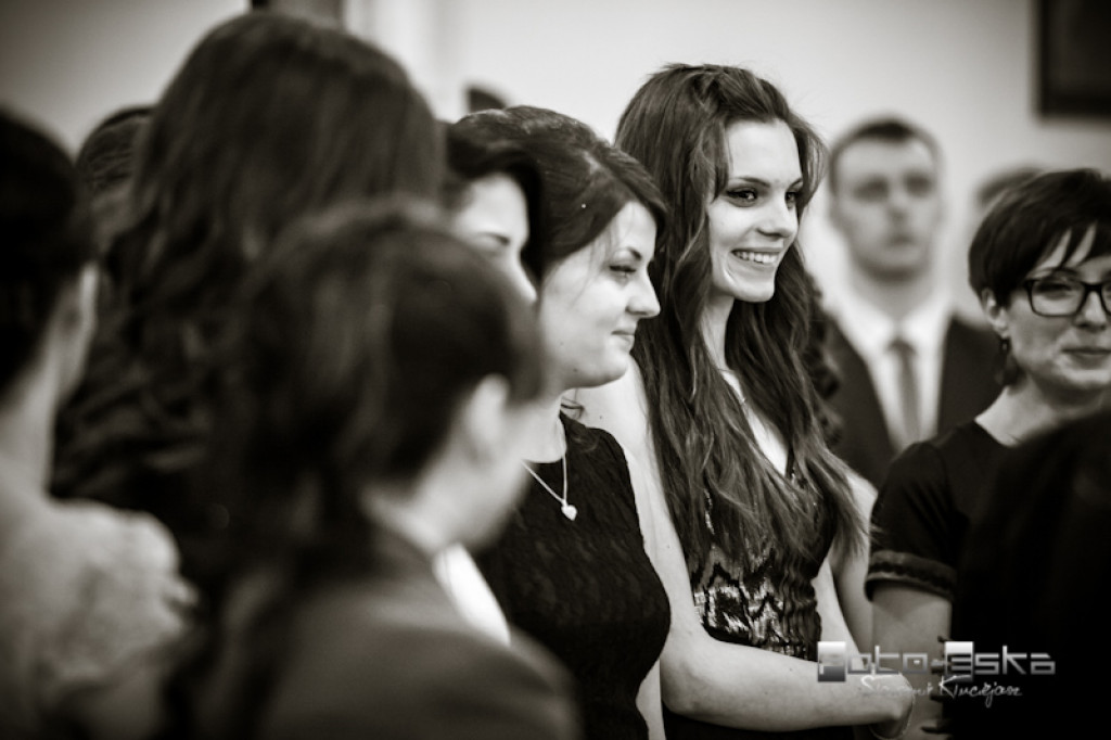 Licealiści ZS nr 1 im. KEN w Szczecinku na studniówce - fot. Sławomir Kłuciejasz www.FOTO-ESKA.pl