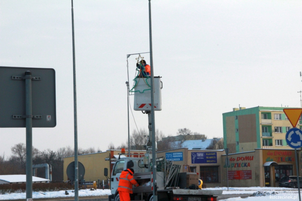Znikają ozdoby świąteczne