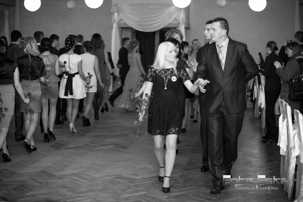 Studniówka 2013 Zespół Szkół nr 2 im. Księcia Warcisława IV w Szczecinku - fot. Sławomir Kłuciejasz