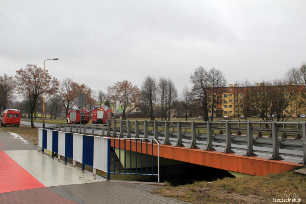 Plama oleju na Niezdobnej