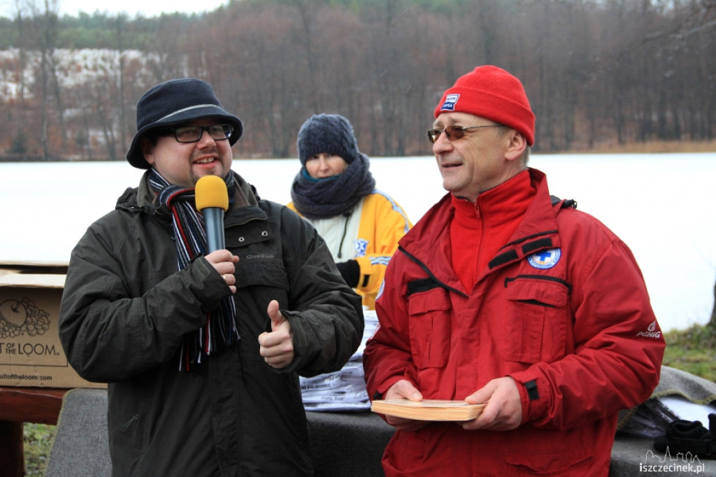 IV Zimowe zanurzenie w wodzie w Białym Borze