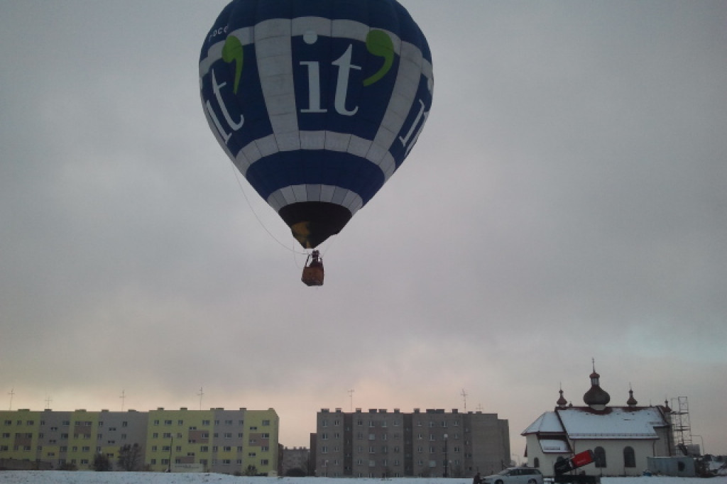 Zimowy lot balonem nad Szczecinkiem