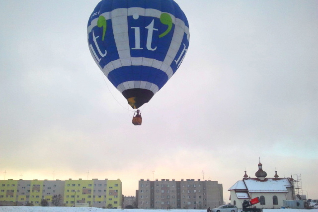 Zimowy lot balonem nad Szczecinkiem
