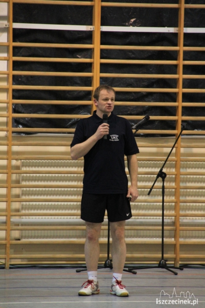 Posłowie zagrali z dziećmi