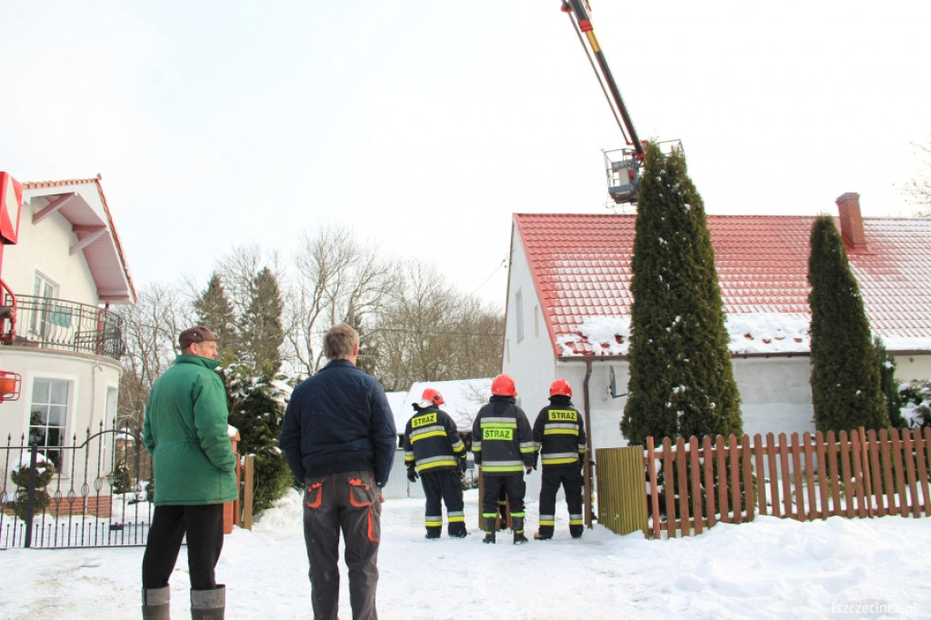 Pożar sadzy w kominie w Bugnie
