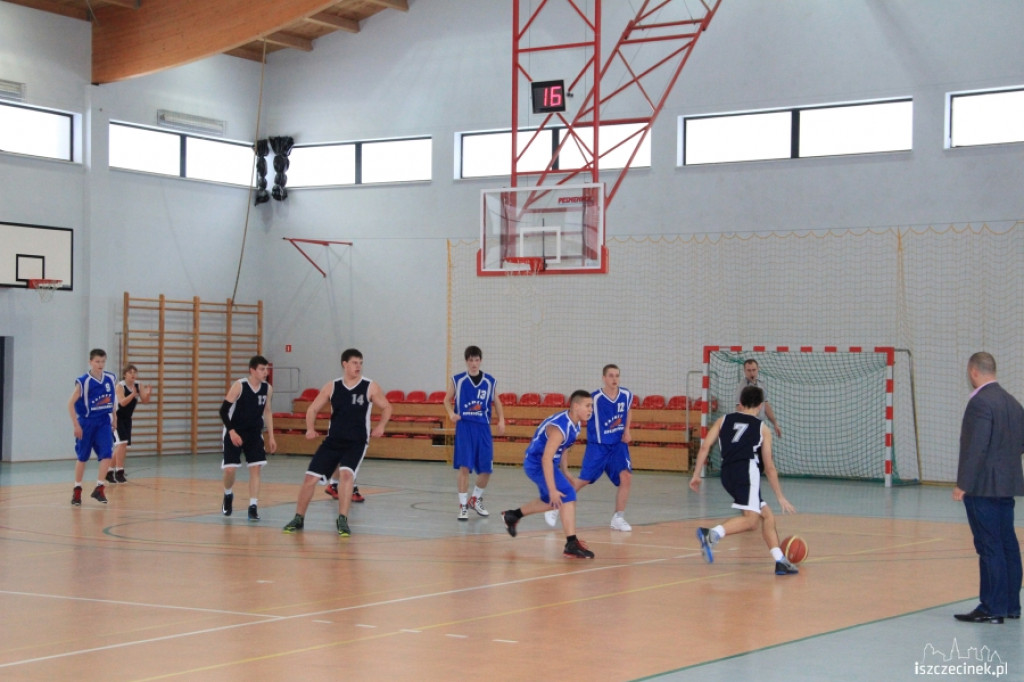 EMET Basket Szczecinek - Spójnia II Stargard Szczeciński