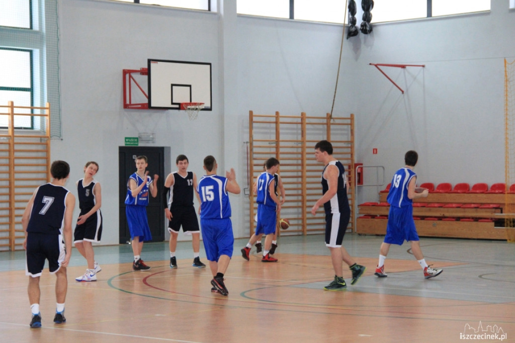 EMET Basket Szczecinek - Spójnia II Stargard Szczeciński