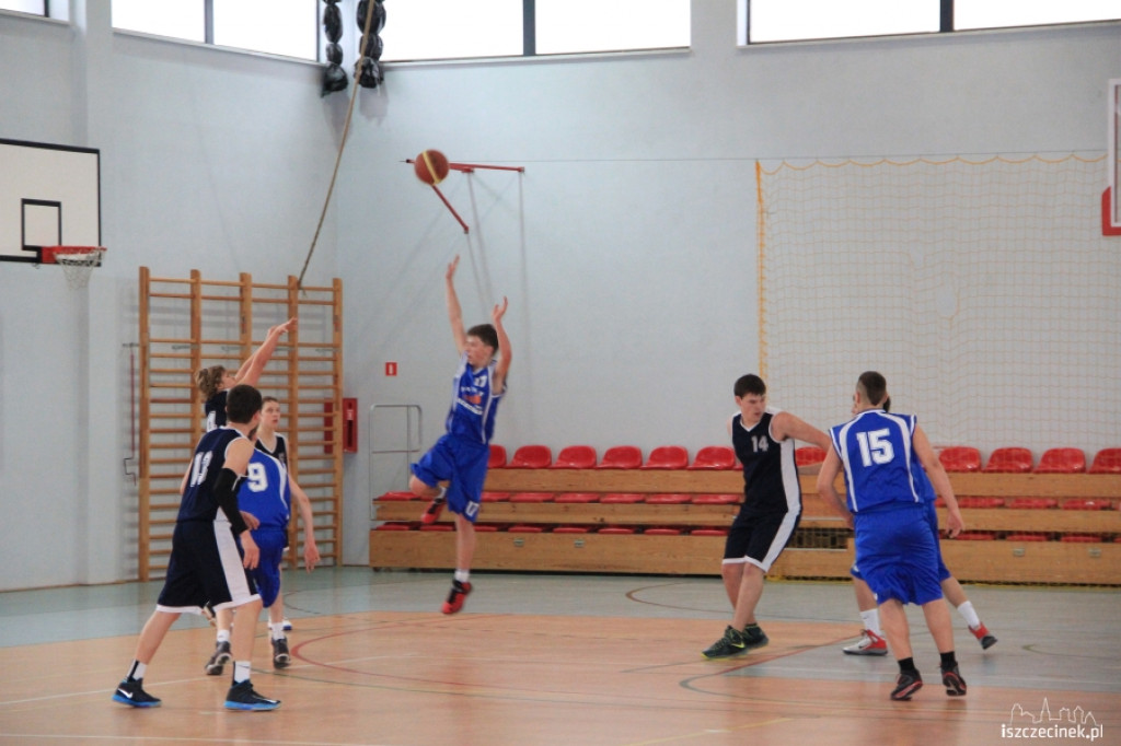 EMET Basket Szczecinek - Spójnia II Stargard Szczeciński