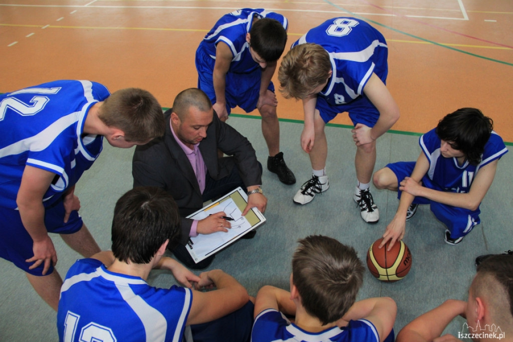 EMET Basket Szczecinek - Spójnia II Stargard Szczeciński