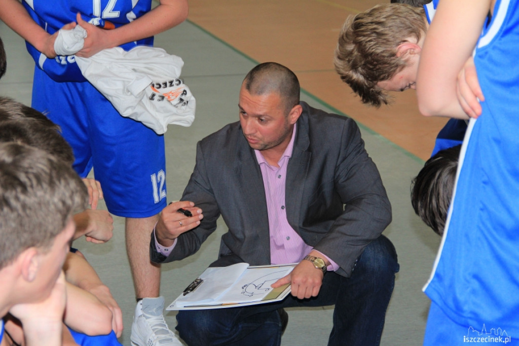 EMET Basket Szczecinek - Spójnia II Stargard Szczeciński