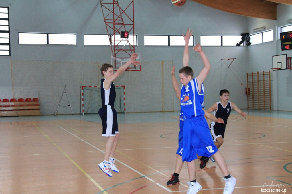 EMET Basket Szczecinek - Spójnia II Stargard Szczeciński