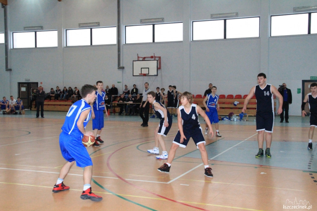 EMET Basket Szczecinek - Spójnia II Stargard Szczeciński