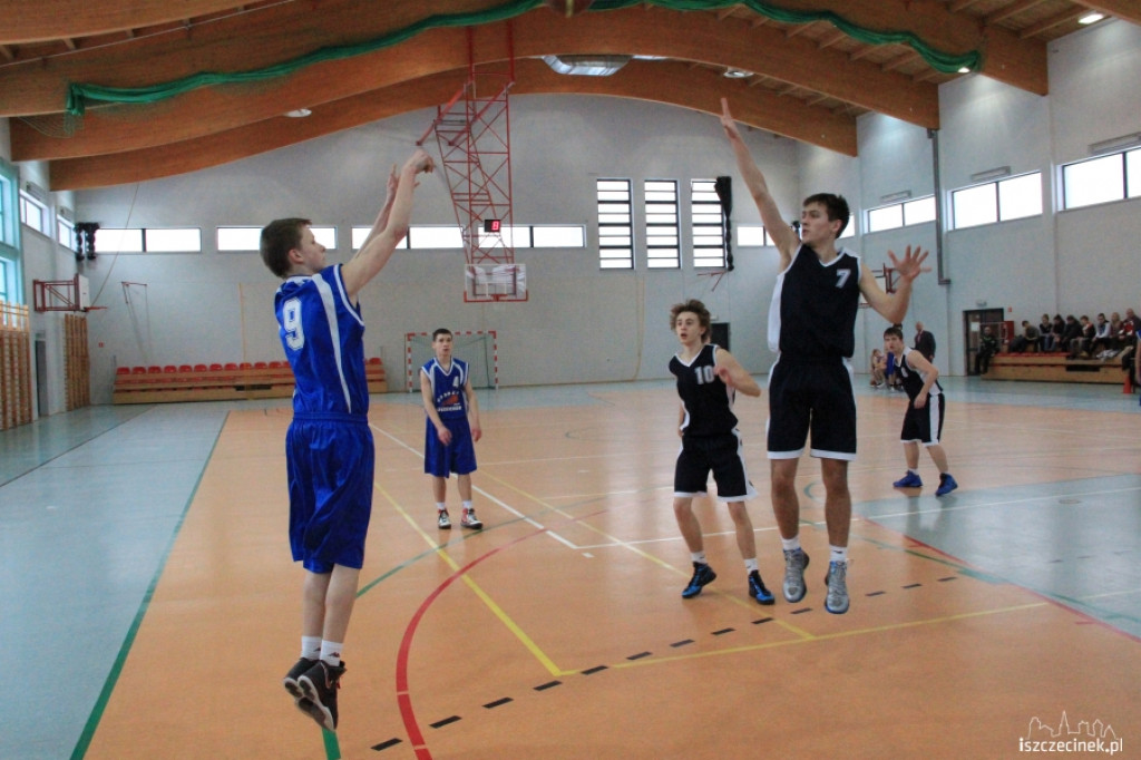 EMET Basket Szczecinek - Spójnia II Stargard Szczeciński