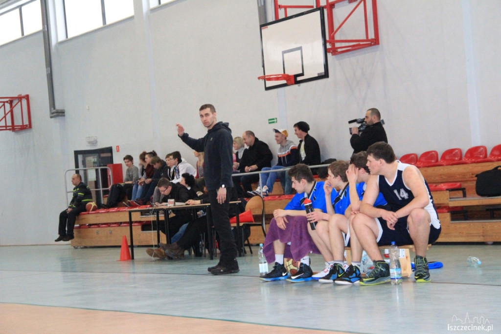 EMET Basket Szczecinek - Spójnia II Stargard Szczeciński