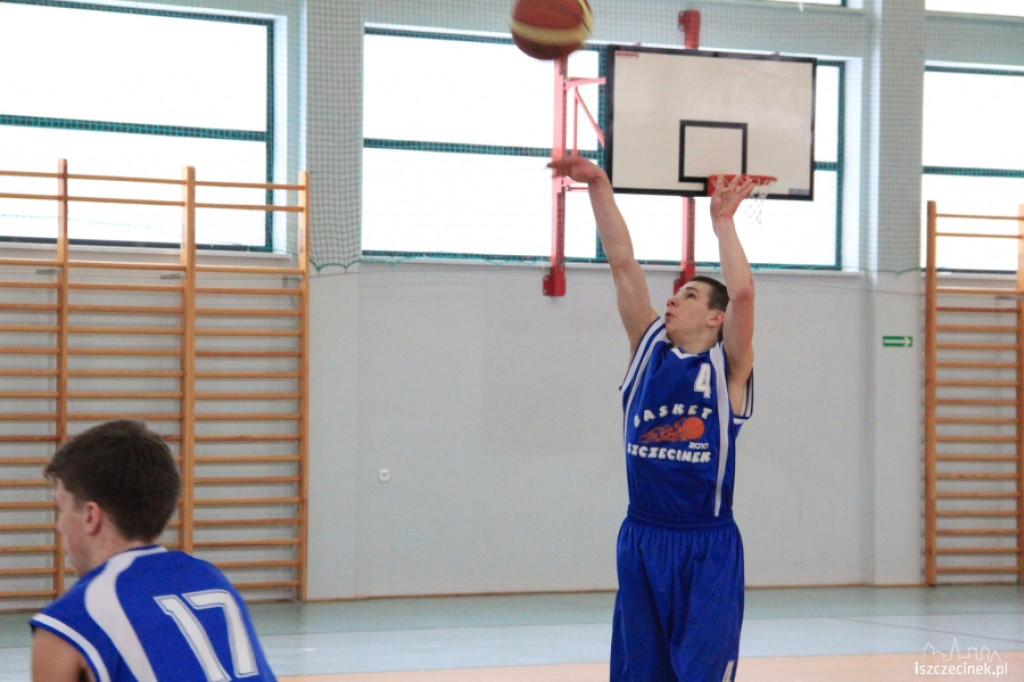 EMET Basket Szczecinek - Spójnia II Stargard Szczeciński
