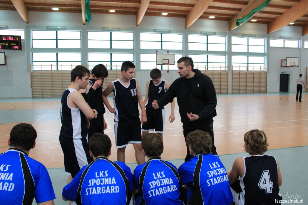 EMET Basket Szczecinek - Spójnia II Stargard Szczeciński