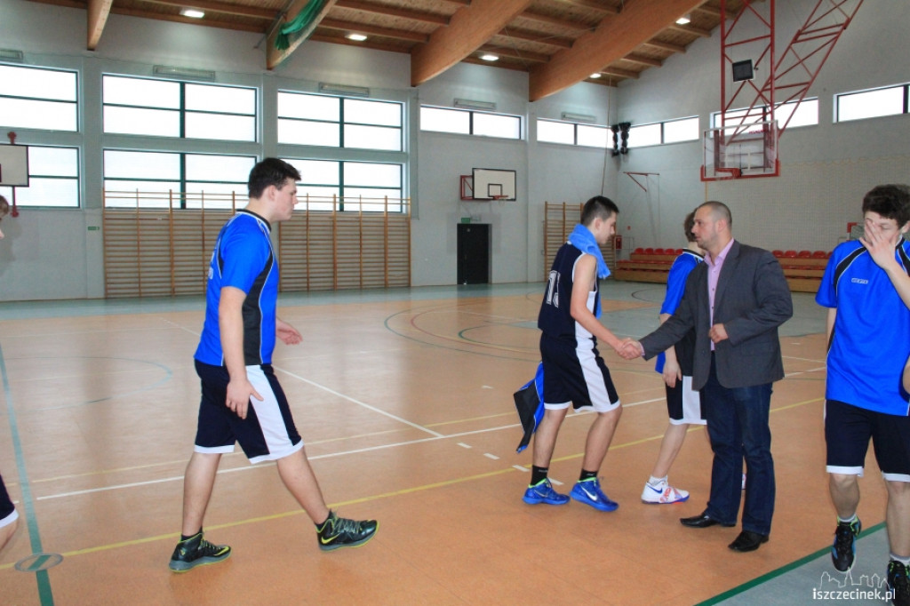 EMET Basket Szczecinek - Spójnia II Stargard Szczeciński