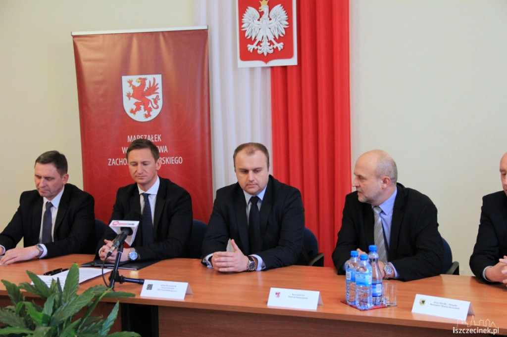 Podpisali umowę o dofinansowanie zakupu autobusów