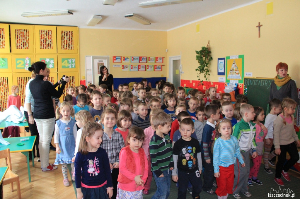 Dinozaury w przedszkolu Miś