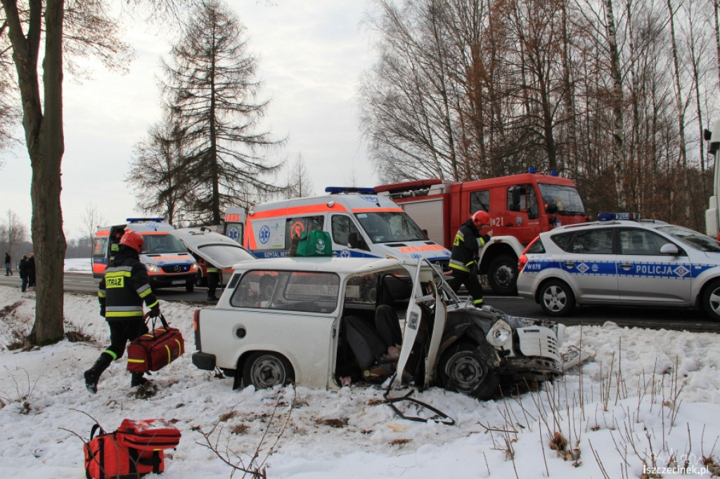 Wypadek na drodze krajowej nr 11
