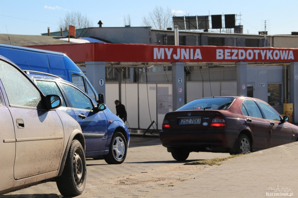 Oblężenie myjni samochodowych