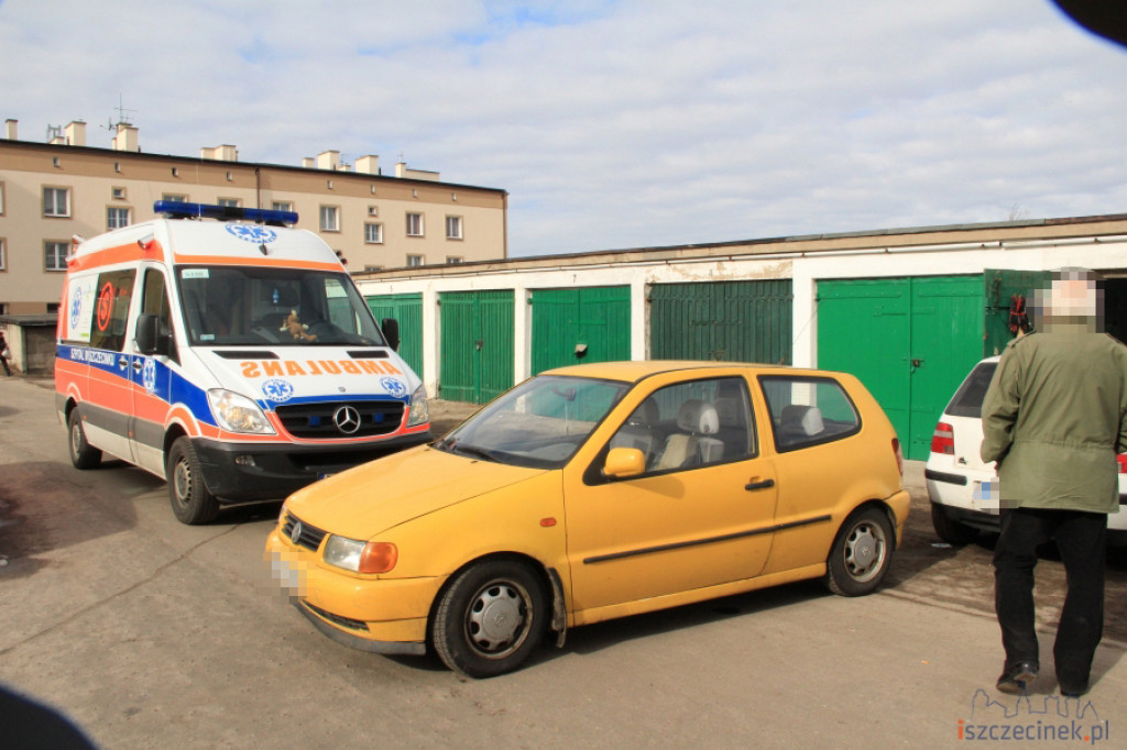 Wypadek przy garażach