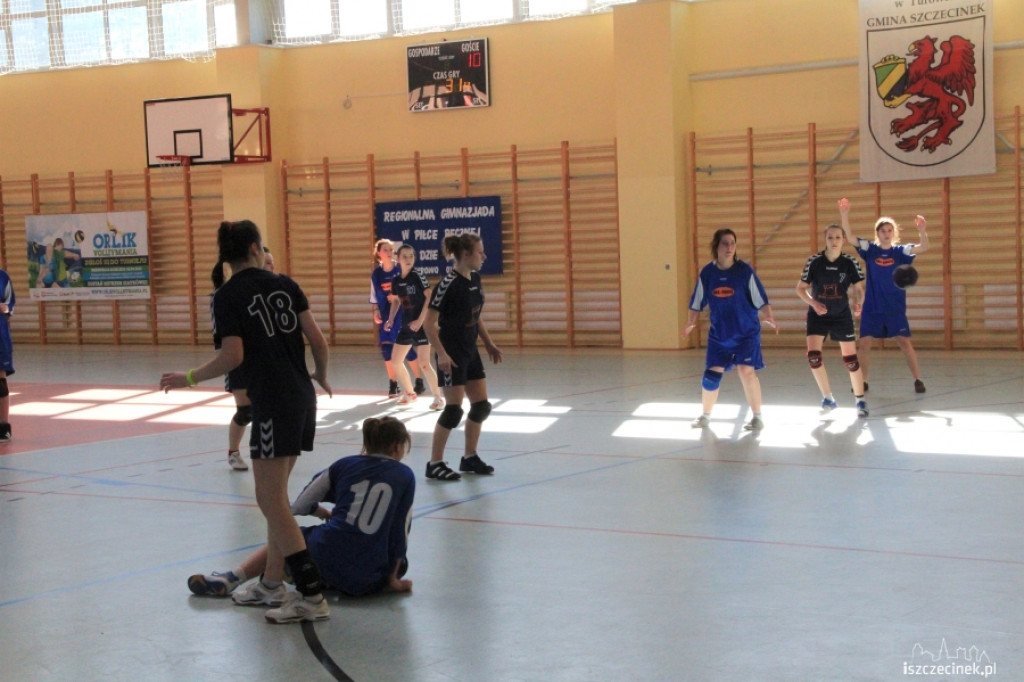 Turniej Regionalny Gimnazjady w Piłce Ręcznej Dziewcząt