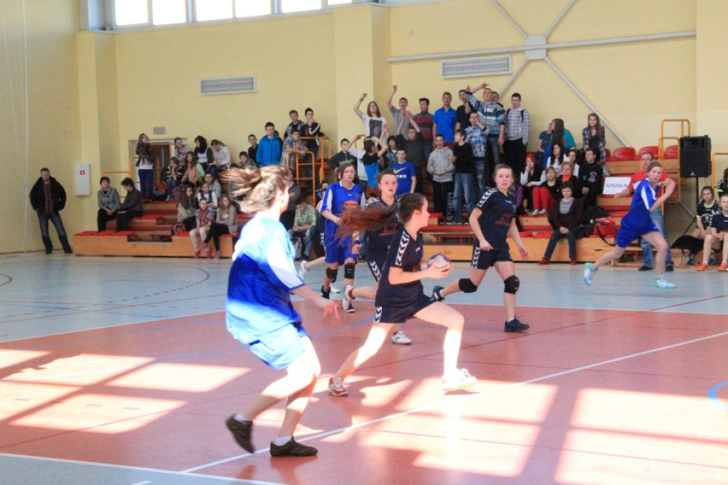 Turniej Regionalny Gimnazjady w Piłce Ręcznej Dziewcząt