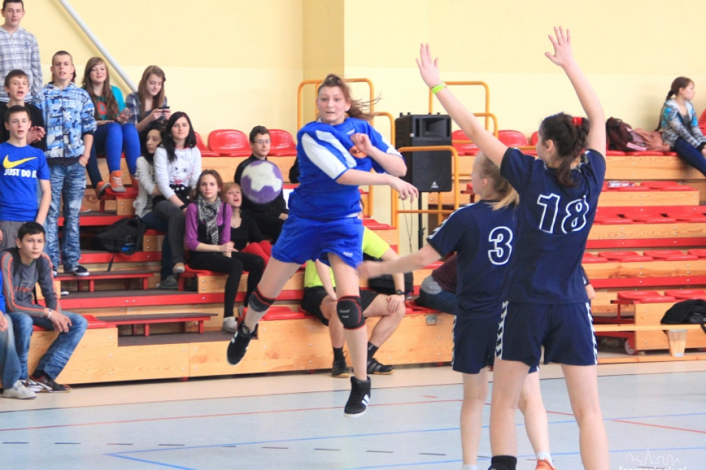 Turniej Regionalny Gimnazjady w Piłce Ręcznej Dziewcząt