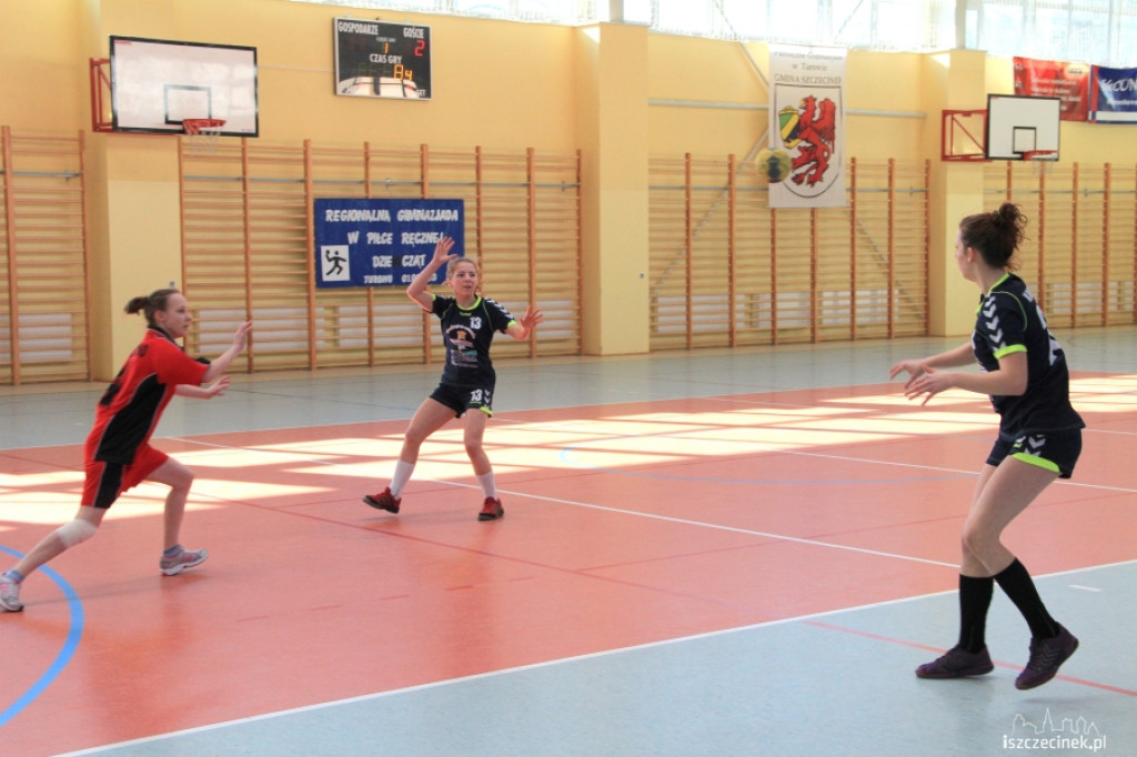Turniej Regionalny Gimnazjady w Piłce Ręcznej Dziewcząt