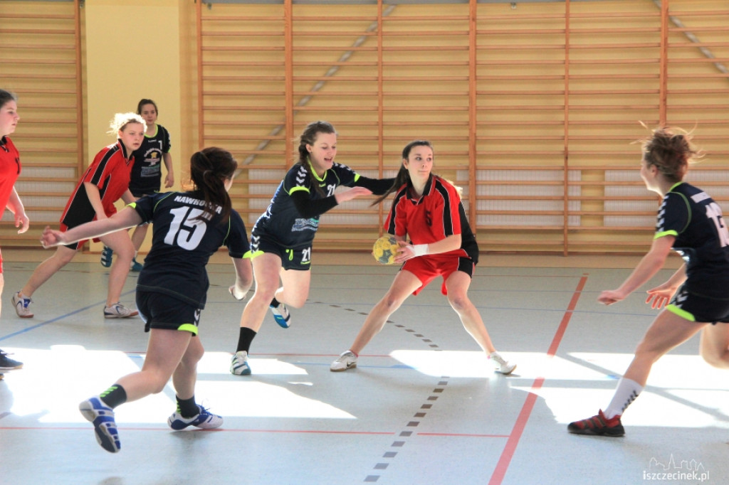 Turniej Regionalny Gimnazjady w Piłce Ręcznej Dziewcząt