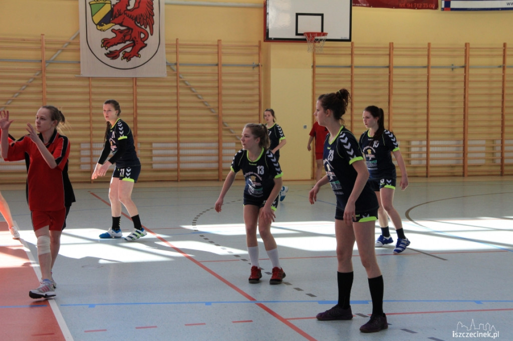 Turniej Regionalny Gimnazjady w Piłce Ręcznej Dziewcząt