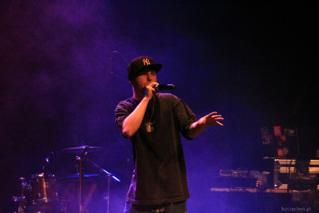 Muzyka i taniec przeciwko przemocy