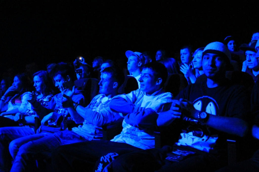 Muzyka i taniec przeciwko przemocy