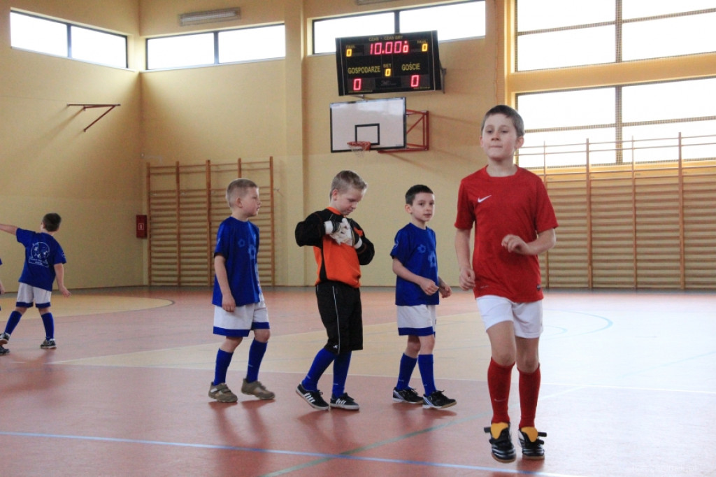 Najmłodsi na boisku