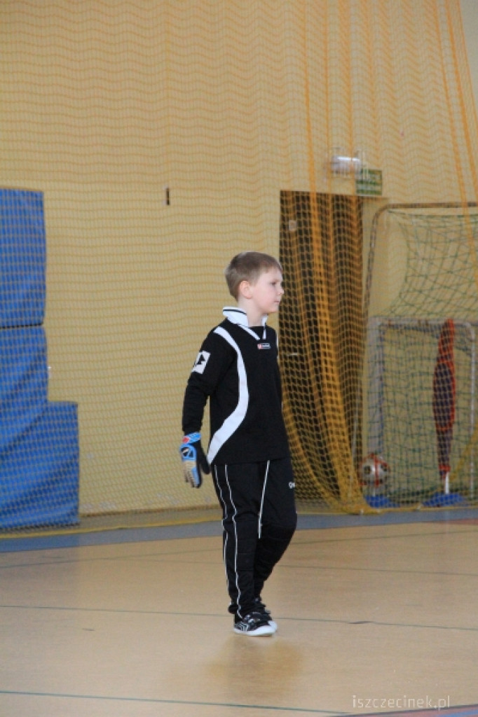 Najmłodsi na boisku