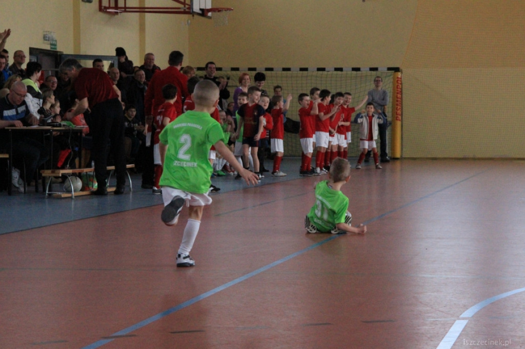 Najmłodsi na boisku