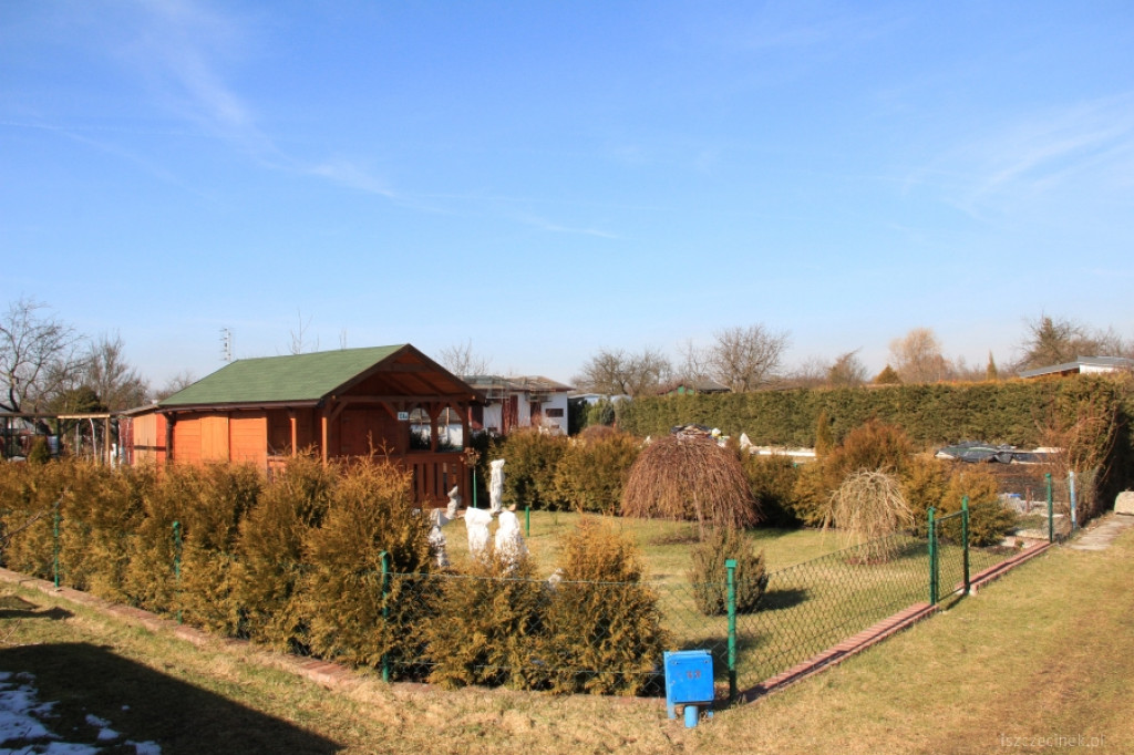 Na działkach coraz większy ruch