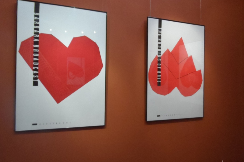 Wernisaż wystawy plakatów autorstwa Adama Klasy