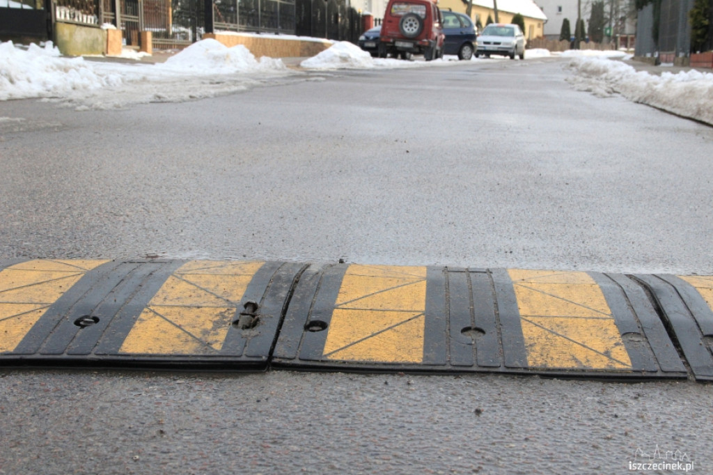 Niebezpieczne progi spowalniające