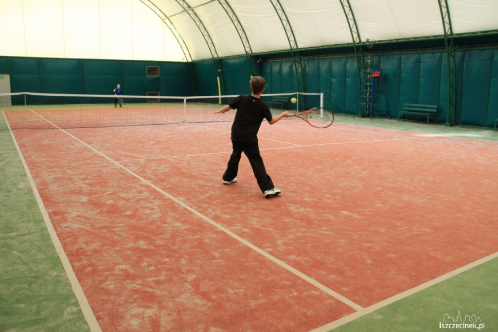 Halowy Turniej Skrzatek i Skrzatów