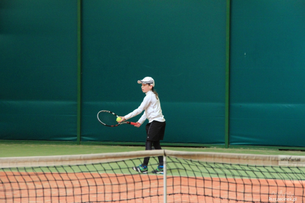 Halowy Turniej Skrzatek i Skrzatów