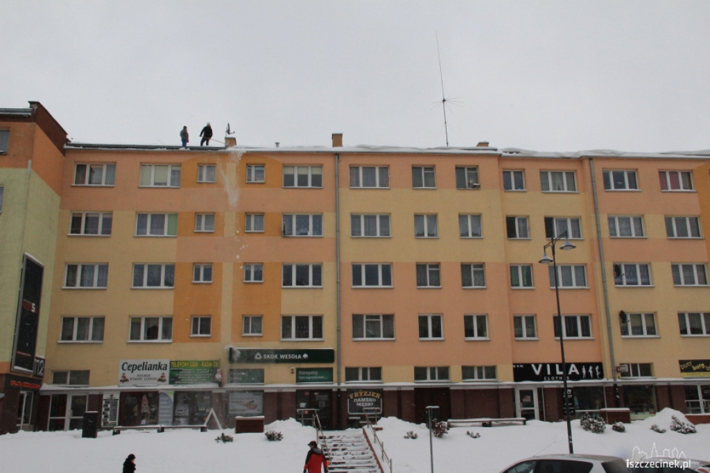 Odśnieżanie dachów