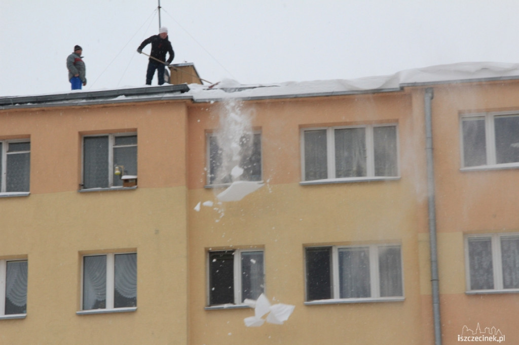 Odśnieżanie dachów