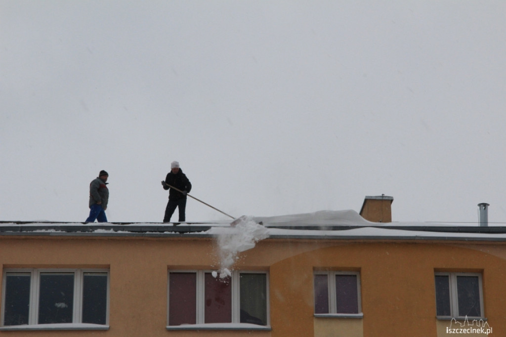 Odśnieżanie dachów