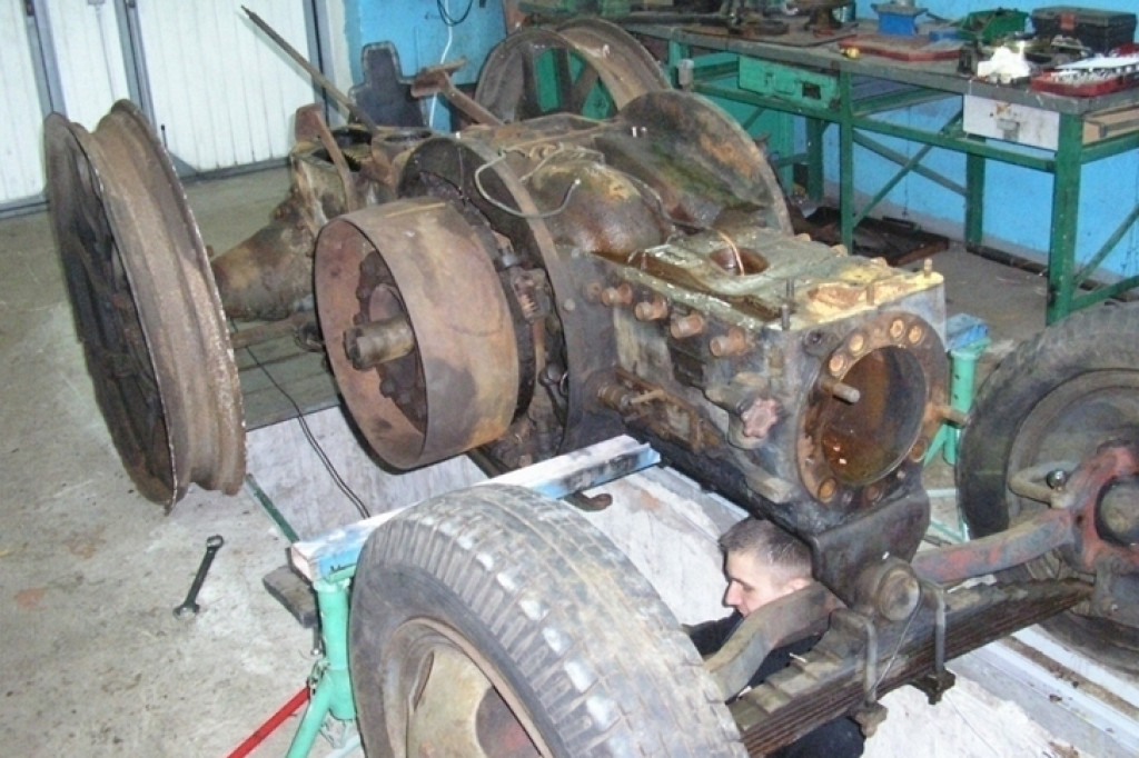 Uczniowie z Mechanika ożywili pomnik - fot. ZS nr 5 w Szczecinku