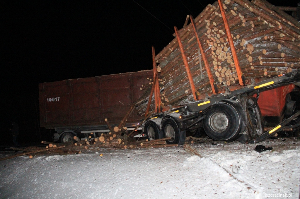 Zderzenie 4 samochodów pod Szczecinkiem